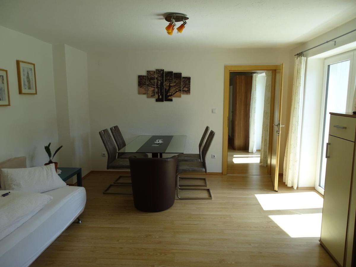 Apartment mit Blick auf die Berge